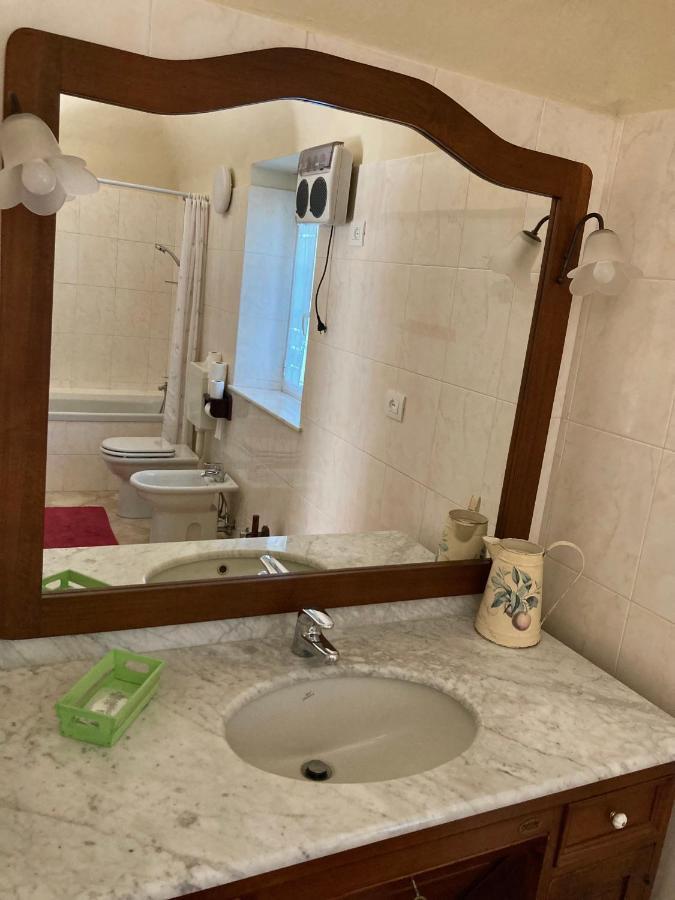 Bed and Breakfast Il Cortile Di Greta Лу Экстерьер фото